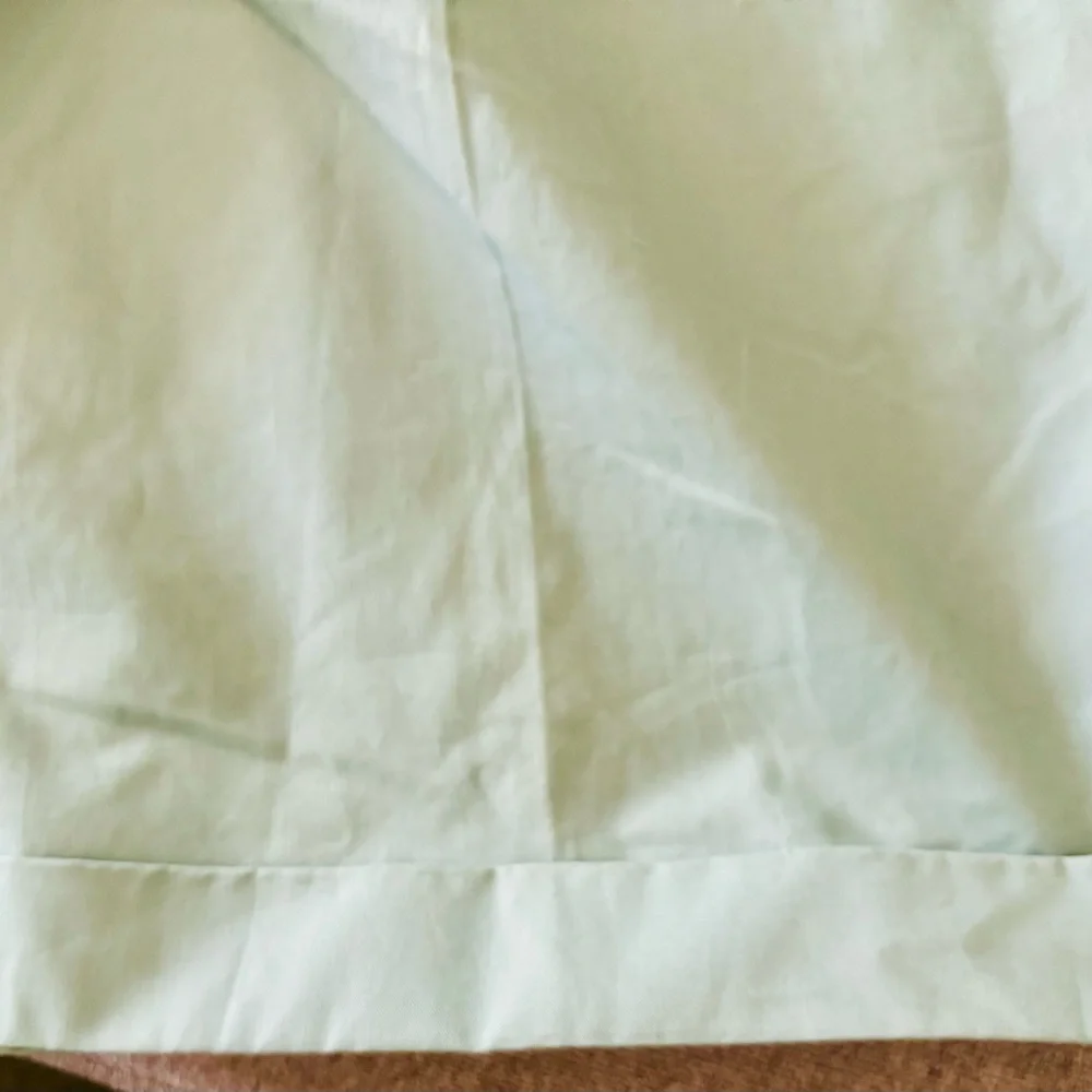 NWOT Giorgio Armani Golf Size EU 46 / Women’s XS Safe Green Trouser Front Shorts - Picture 8 of 12